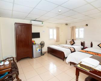 Ho Sen Xanh Hotel - Hanoi - Habitación