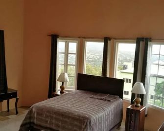 Chancery Hall 3 Bedroom Apartment - Kingston - Habitació