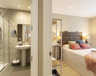 Apartamentos Martalia Arenal - Ronda - Habitación