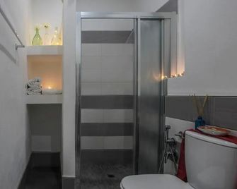 Lisetta Rooms - Vernazza