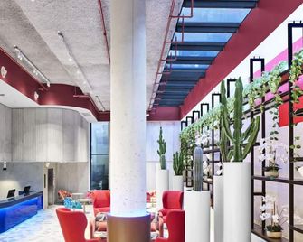 Adge Hotel and Residences - Sydney - Receptie