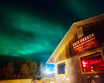 Cozy Corner Motel & Restaurant - Haines Junction