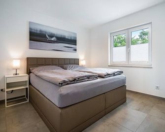 Seeglück 1 am Tollensesee - Groß Nemerow - Schlafzimmer