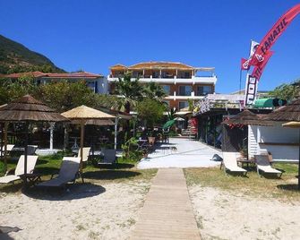 Nefeli Wind Club - Vasiliki