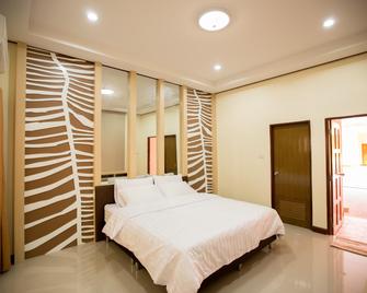 Naphet Resort - Phetchaburi - Schlafzimmer