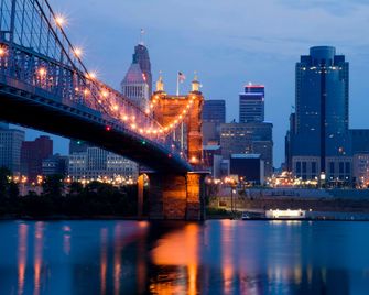 Hilton Garden Inn Cincinnati Northeast - Loveland - Outdoors view