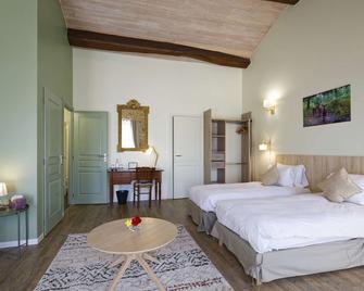 Chambres d'hôtes écolabellisées du Domaine de Ludeye - sérénité dans le Médoc - Listrac-Médoc - Bedroom