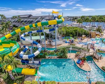 Harbourside Resort, a New Hotel Collection Property - Indian Rocks Beach - Piscina
