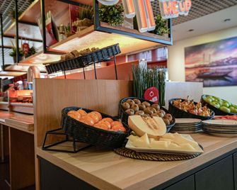 ibis Porto Centro São Bento - Porto - Dining room