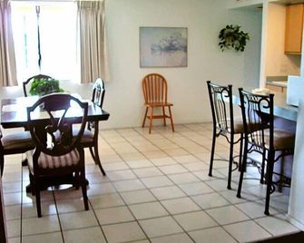 The Sands Vacation Resort - Lake Havasu City - Dining room