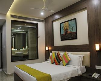 Seven Sky Clarks Exotica - Bhuj - Bedroom