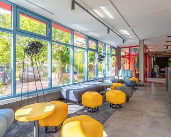 A&O Berlin Kolumbus - ברלין - טרקלין