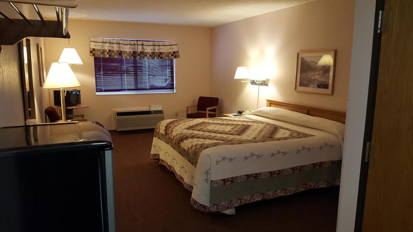 Chicaugon Lake Inn