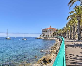 Catalina Island Cottage - Walk to Main St & Beach! - Avalon - Beach