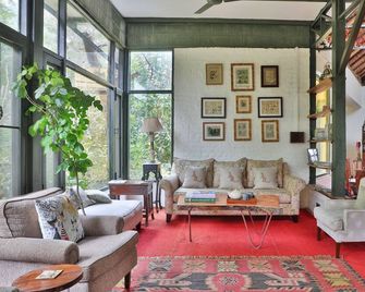Jim's Jungle Retreat - Rāmnagar - Ravintola