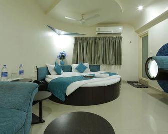 Hotel Volga - Ahmedabad - Chambre