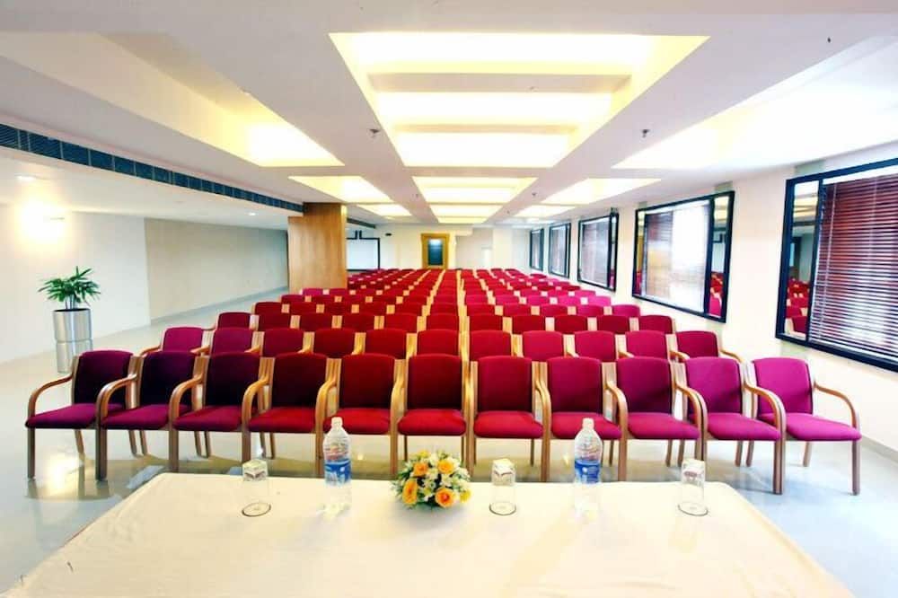 Hotel Airlink Castle - Neduvannoor - Sala de reuniones