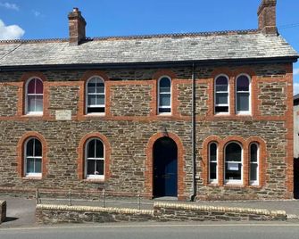 Victorian Police Station - flexible suite, self contained - Launceston - Gebäude