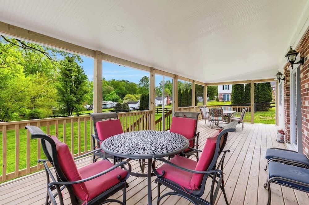 Wine Country Retreat w/ Fireplace & Fast WiFi