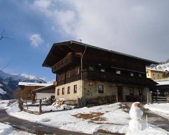 House Taurer - quiet double room - Grosskirchheim - Budova