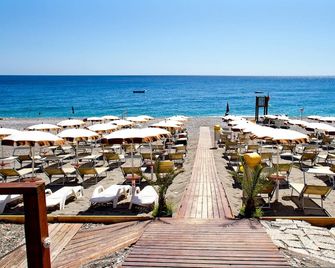 Bay Palace Mazzarò - Taormina - Praia