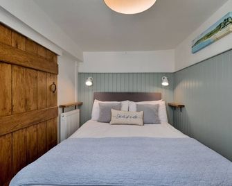 Finest Retreats - Duck Down Cottage - Whitby - Bedroom