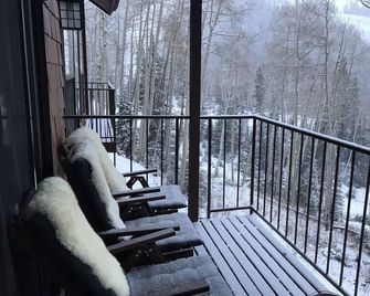 Ski In, Ski Out Condo At Eagle Point Ski Resort. Sleeps 7. - Beaver - Balkon