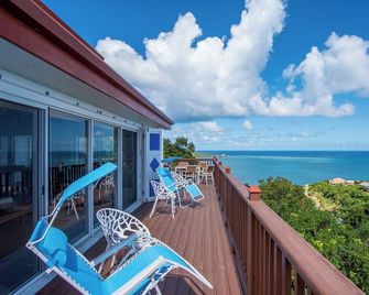 Sea View Villa - Vacation in Paradise in a Luxury BVI Rental Villa - Virgen Gorda - Balcón
