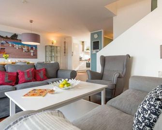 Ferienhaus-Luv - Heiligenhafen - Salon