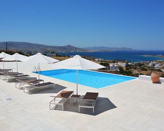 Maisonette 'Kolymbithres', Sea & Sunset View, Pool, Basketball Court at Krotiri - Parikia - Piscina