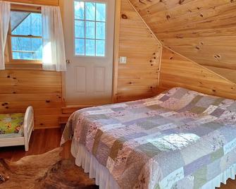 Mohican river and Mohican state park - Loudonville - Bedroom