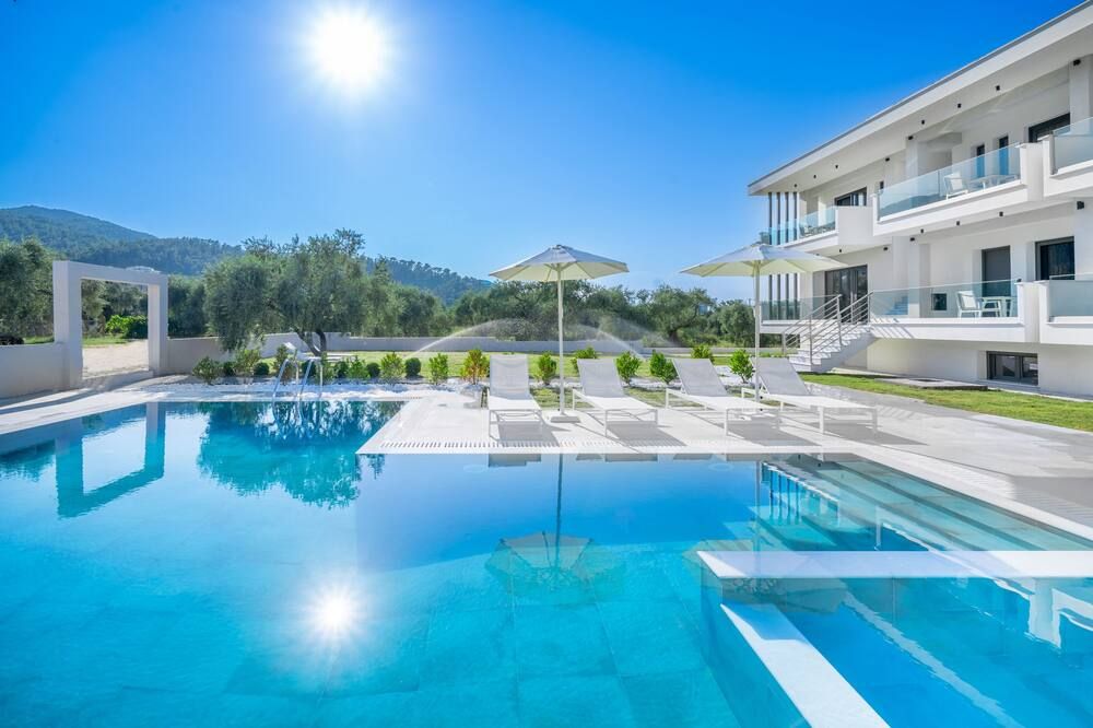 Olia Thassos - Luxury Apartments - Thasos - בריכה