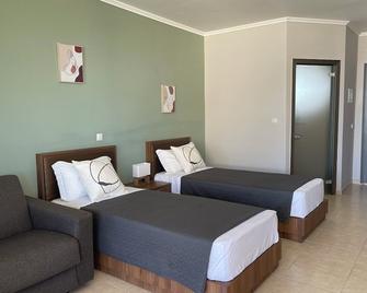 Centrum Hotel - Kallithea - Schlafzimmer