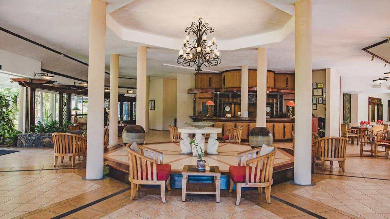 Aanari Hotel And Spa