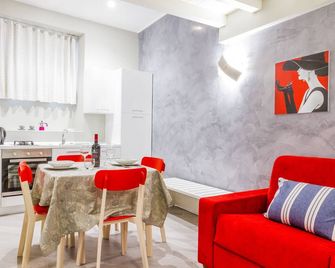 Suite Bordonaro Apartments - Cefalù - Eetruimte