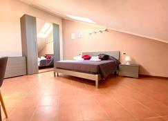 Hh Hermoso Housing Serravalle - Serravalle Scrivia - Bedroom