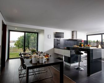 Holidays in Viana do Castelo (min stay 2 nights) - Viana do Castelo - Küche