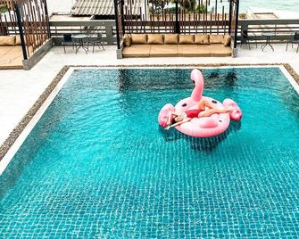 Hermann Hotel Pattaya - Πατάγια - Πισίνα