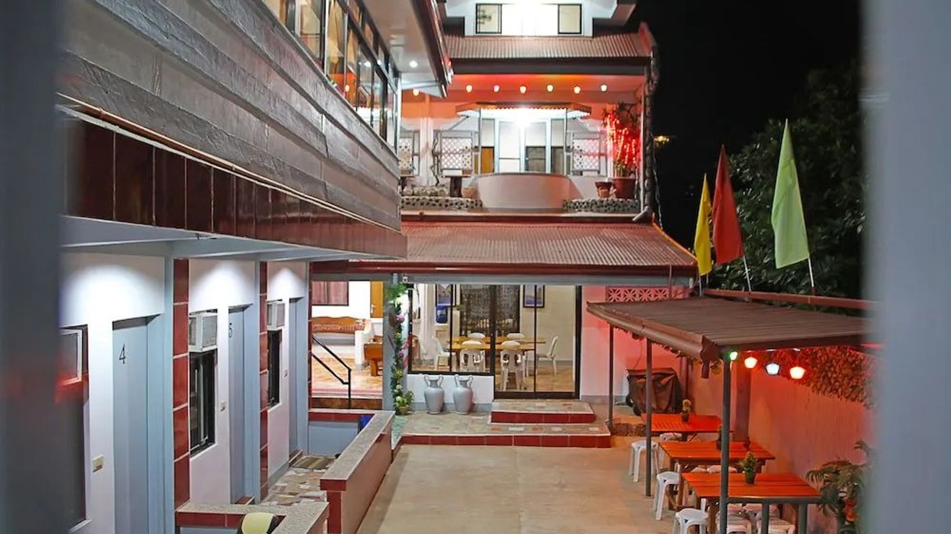 Mario's Travellers Inn