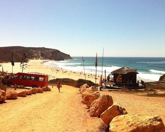 Beach House Carrapateira Algarve - Bordeira - Playa