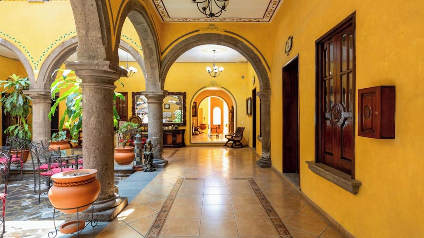 Hotel Casa Dulce Maria