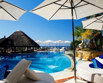 El Oceano Beach Hotel - Ла Кала де Міхас - Басейн