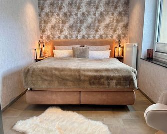 Wild&cozy Apartment Mit Moderner Küche & Terrasse - Blankenburg (Thüringen) - Schlafzimmer