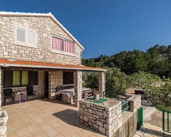 Seaside house for families with children Cove Zanavje, Korcula - 19224 - Vela Luka - Budova