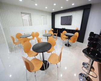 Sol Guest House Haeundae - Busán - Lounge