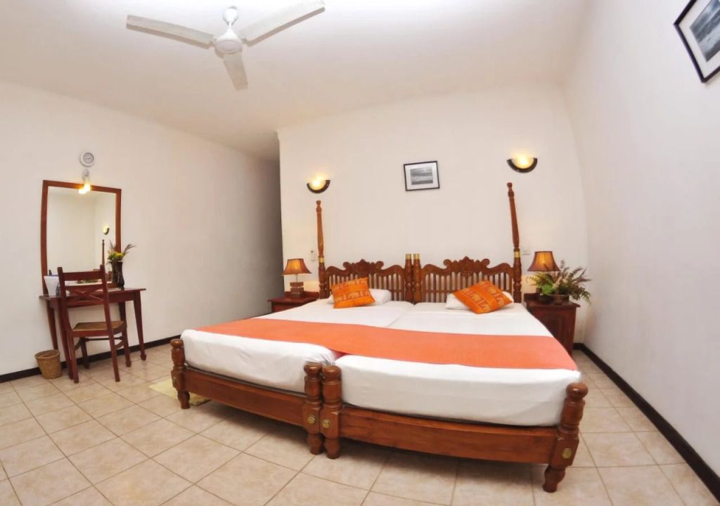 Royal Beach Resort - Induruwa - Schlafzimmer