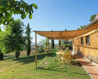 Agriturismo Cappellese - Castelnuovo della Misericordia - Innenhof