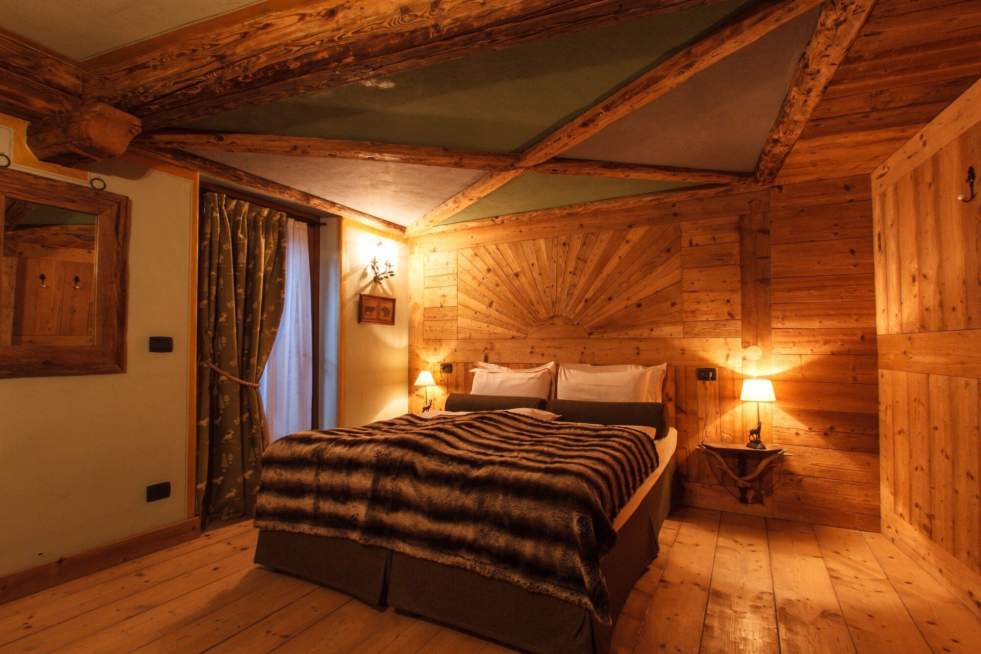 Au Coeur Des Neiges Resort Spa & Free E-Bike - Courmayeur - Chambre