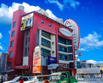 Astrotel Calamba - Calamba - Gebäude