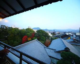 Yuda Onsen Ubel Hotel Matsumasa - Yamaguchi - Balcón